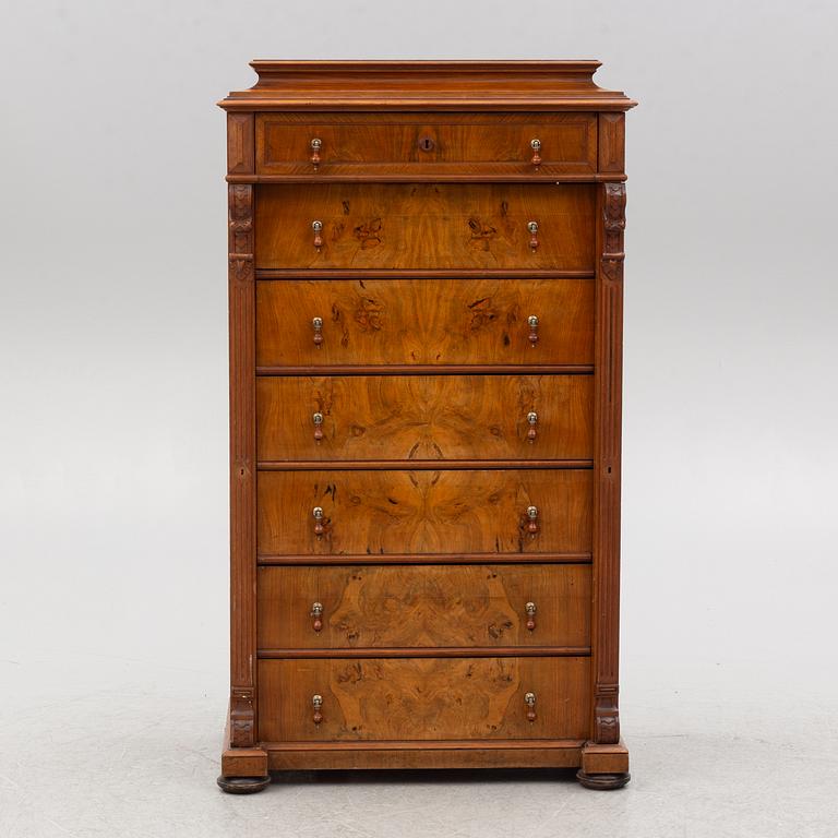 A chest of drawers, late 19th Century.