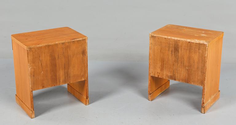 SÄNGBORD, ett par, 1900-talets andra kvartal.