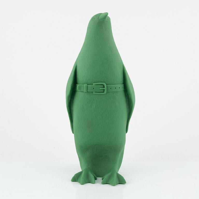William Sweetlove, "Cuban Cloned Penguin".
