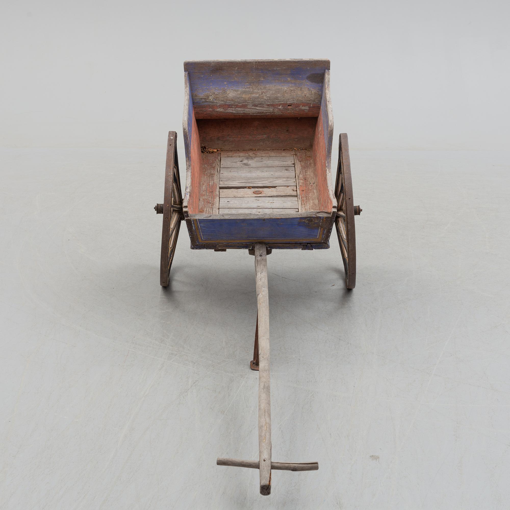 A late 19th century wagon.