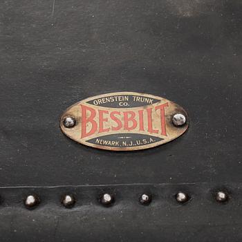 KOFFERT, Besbilt, Orenstein Trunk Company, Newark, USA.