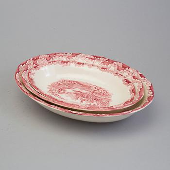 Dinnerset, 81 pieces. Rörstrand, "Bengali Röd", 1940s.