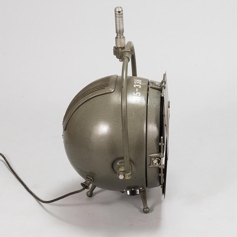 Mole Richardson, studiovalaisin, "Sputnik", Lontoo Englanti, 1950-luku.