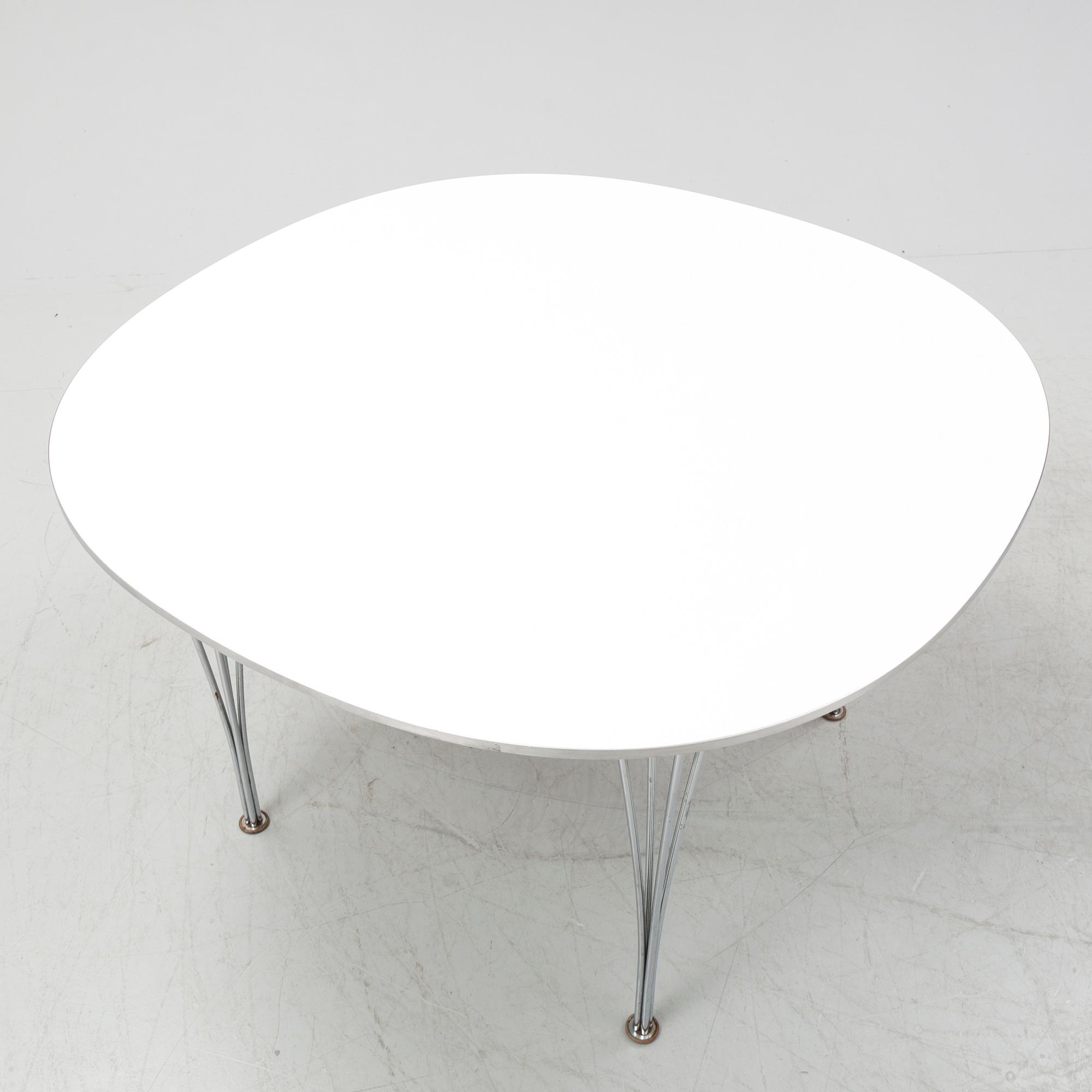 Bruno Mathsson & Piet Hein, a 'Supercirkel' dining table, Fritz Hansen.