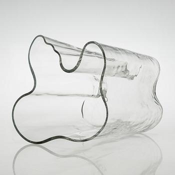 Alvar Aalto, maljakko, 3031, signeerattu Alvar Aalto.