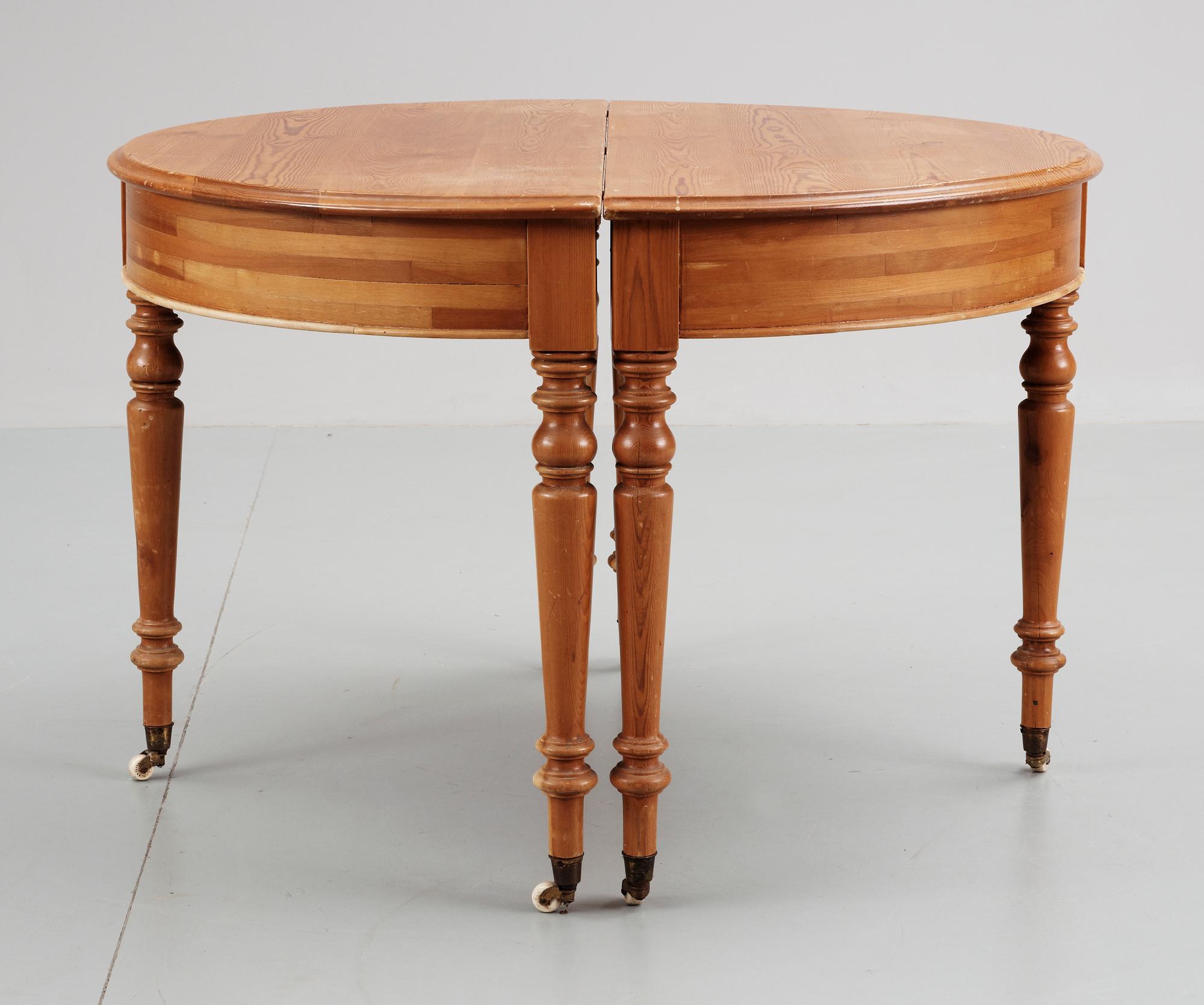 MÅNBORD, 2 delar, 1800-talets andra hälft.