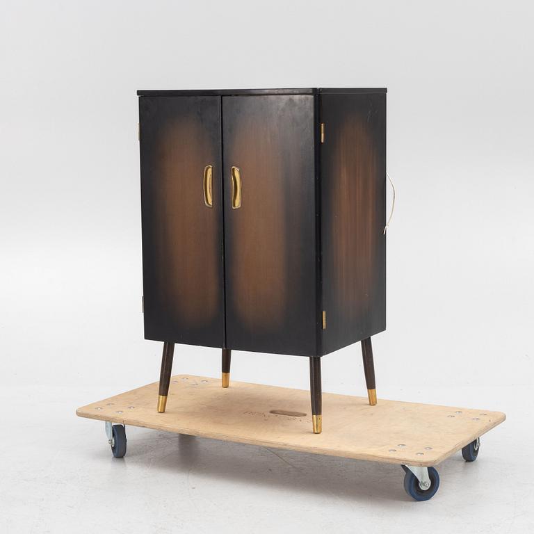 Cabinet, 1960s/70s.