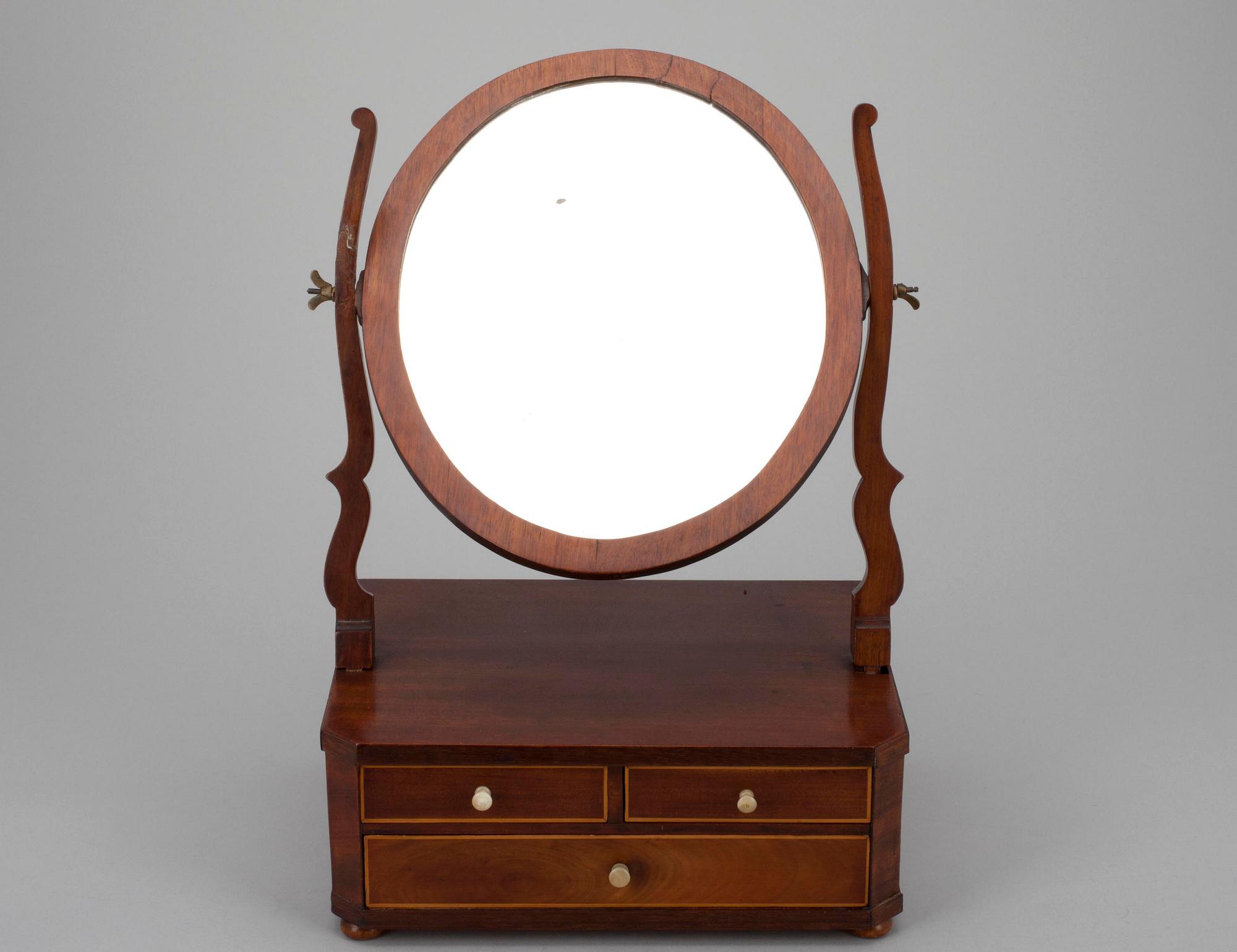 PIGTITTARE, sekelskiftet 1700/1800.