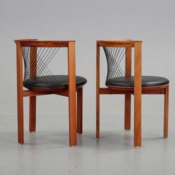 STOLAR, ett par, "String Chair", Niels Jörgen Haugesen, Danmark, 1900-talets andra hälft.