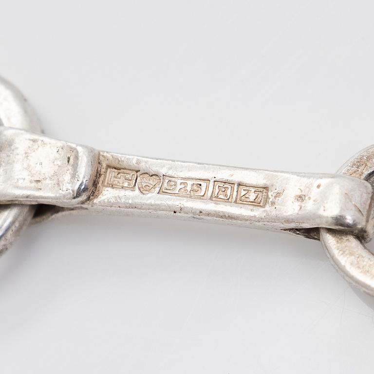 Bertel Gardberg, bracelet, silver, Turun Hopea, Åbo 1977.
