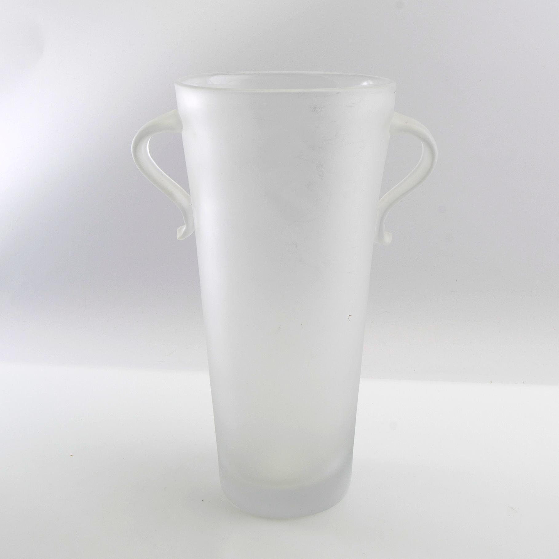 Helén Krantz, vase Orrefors signed.