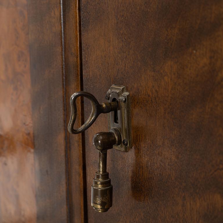 Skåp, Swedish Grace, 1920-tal.