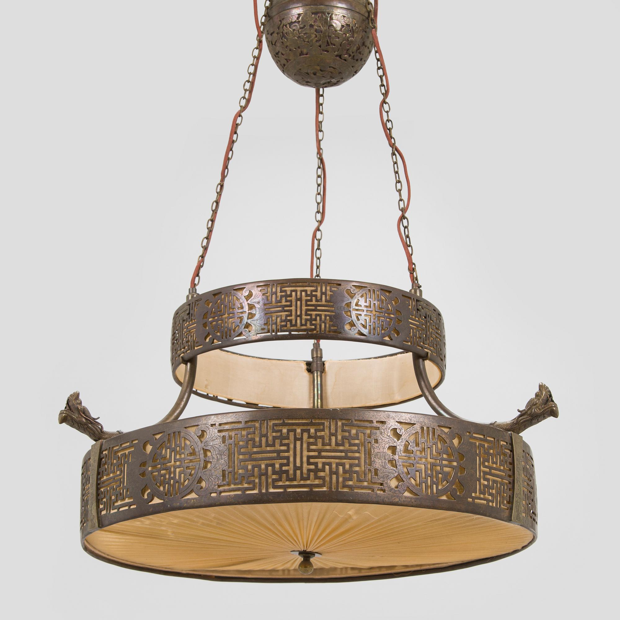 Taklampa, Kina 1900-talets första hälft/ mitt.