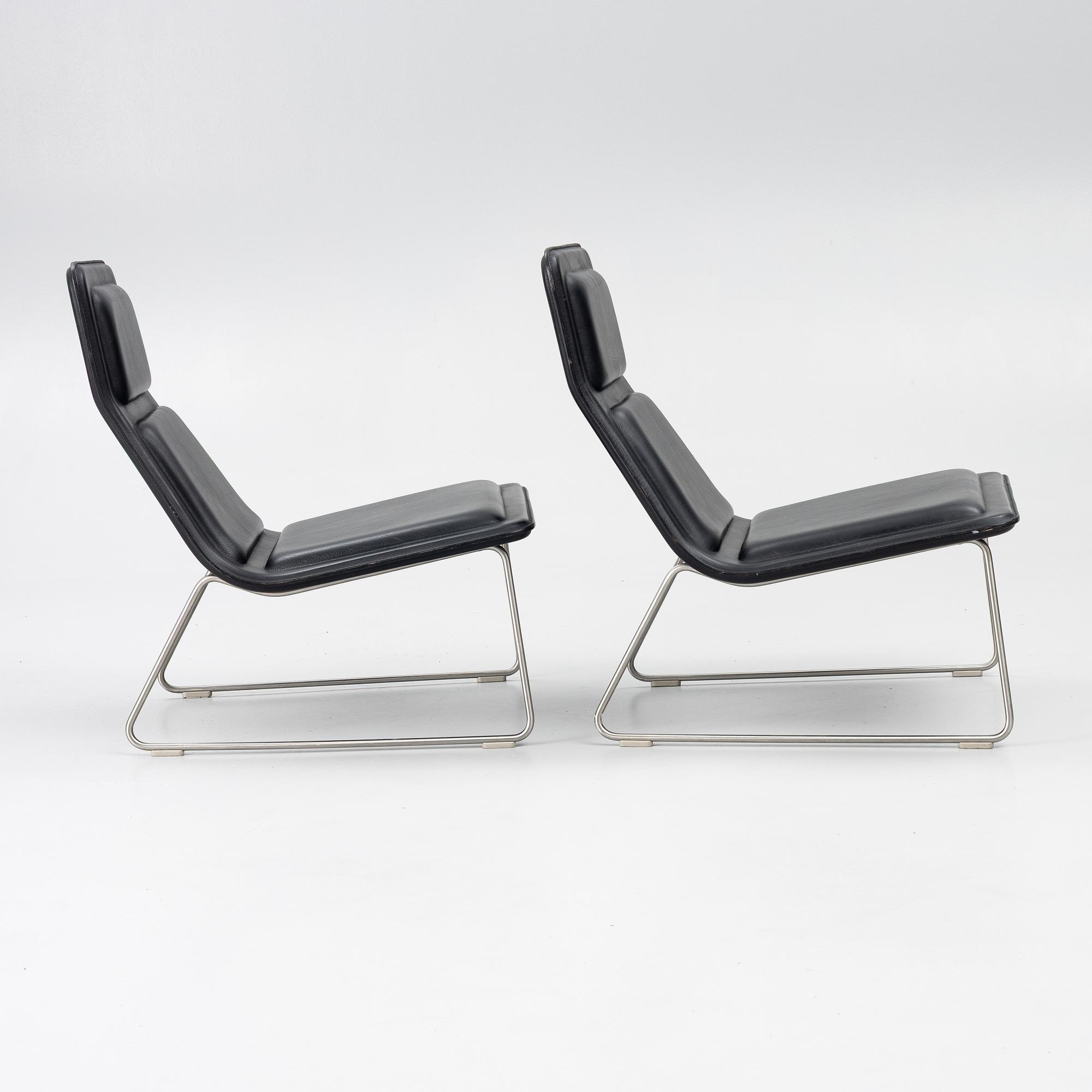 Jasper Morrison, a pair of 'Low Pad' lounge chairs, Cappellini, Italy.