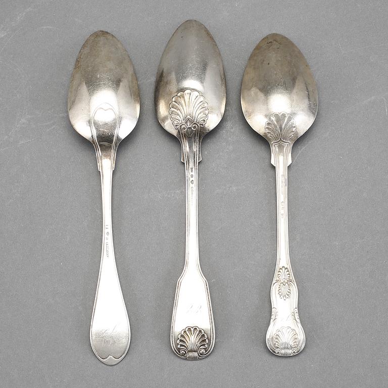 SKEDAR, 3 st, silver, bla Gustaf Möllenborg, Stockholm, 1847. Vikt ca  192g.