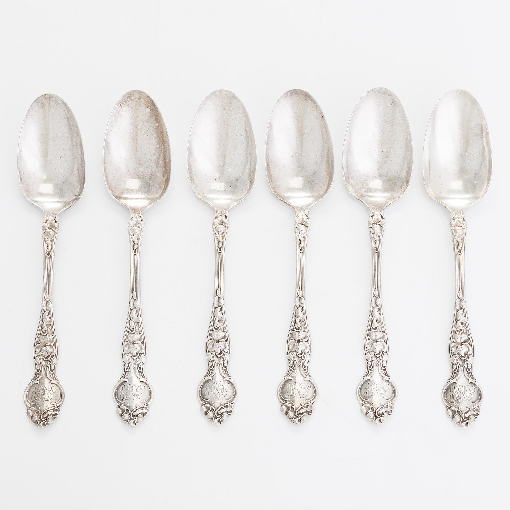 R. Wallace & Sons, bestickuppsättning, 29 dlr, sterling silver, "Violet", Connecticut, Usa tidigt 1900-tal.