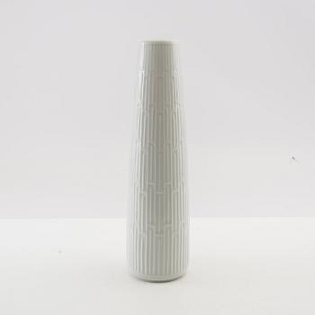 Vases, 3 pcs, Meissen 1950s, porcelain.