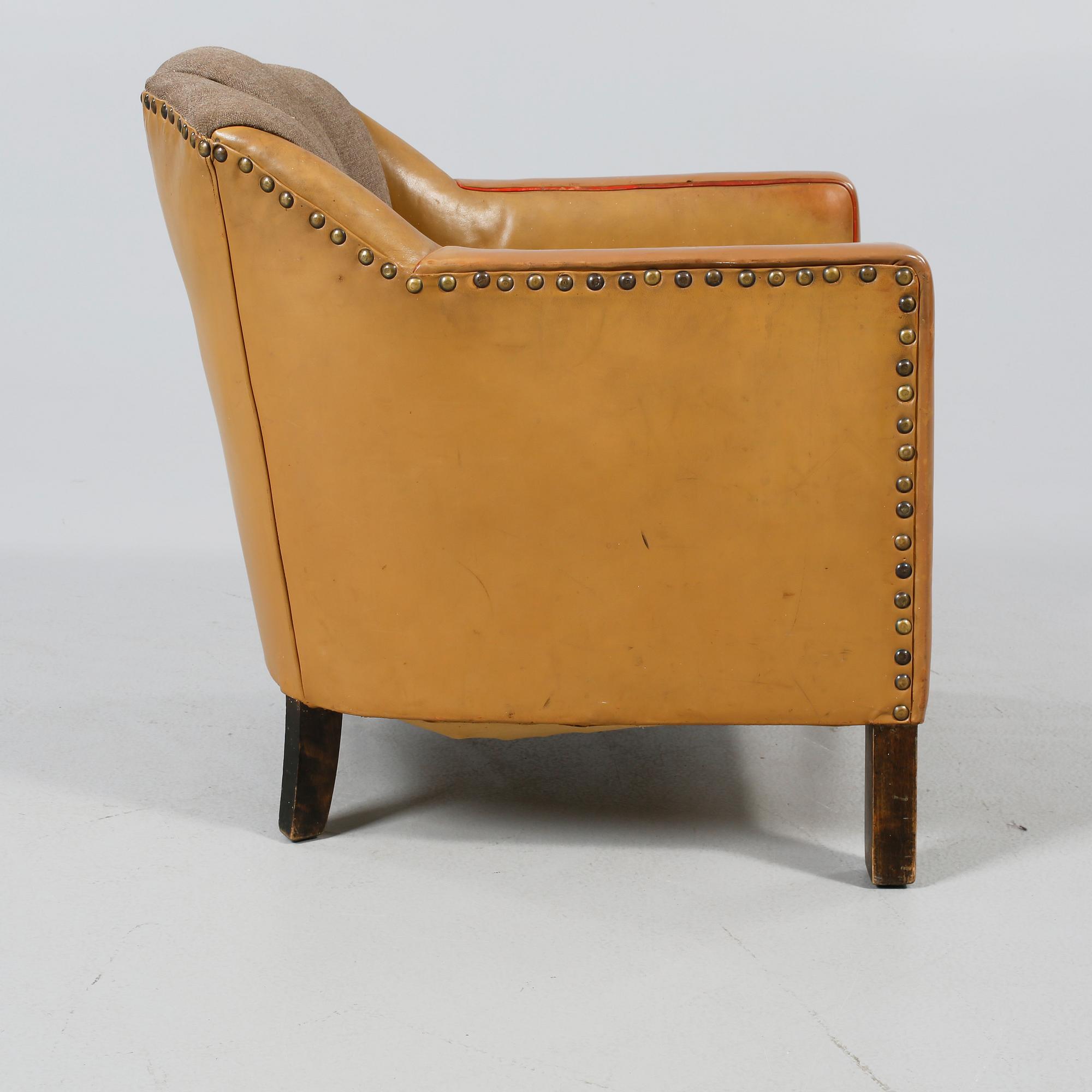 CLUBFÅTÖLJ, 1900-talets första hälft.