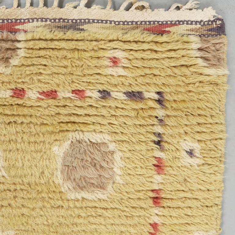 Märta Måås-Fjetterström, MATTA. "Gulrundeln". Rya. 189 x 81,5 cm. Signerad AB MMF.