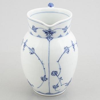 A 'Blue fluted plain' / 'Musselmalet' porcelain jug, Royal Copenhagen, model 161, 1920's/30's.