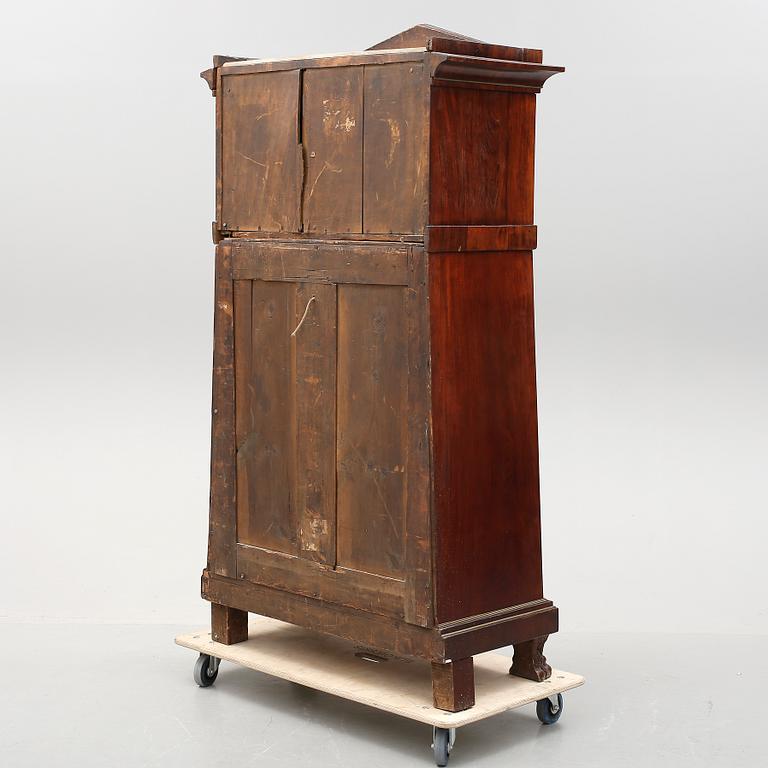 CHIFFONJÉ, empire, 1800-talets första hälft.