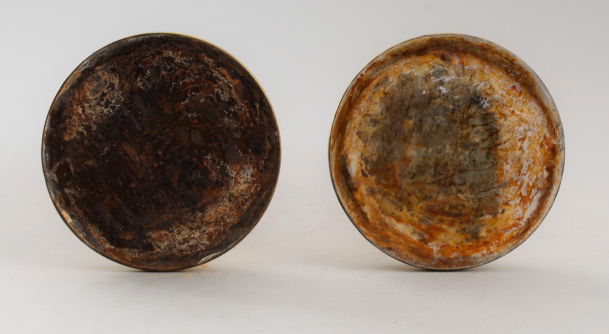 LJUSLYKTOR, 1 par, mässing, omkring år 1900.