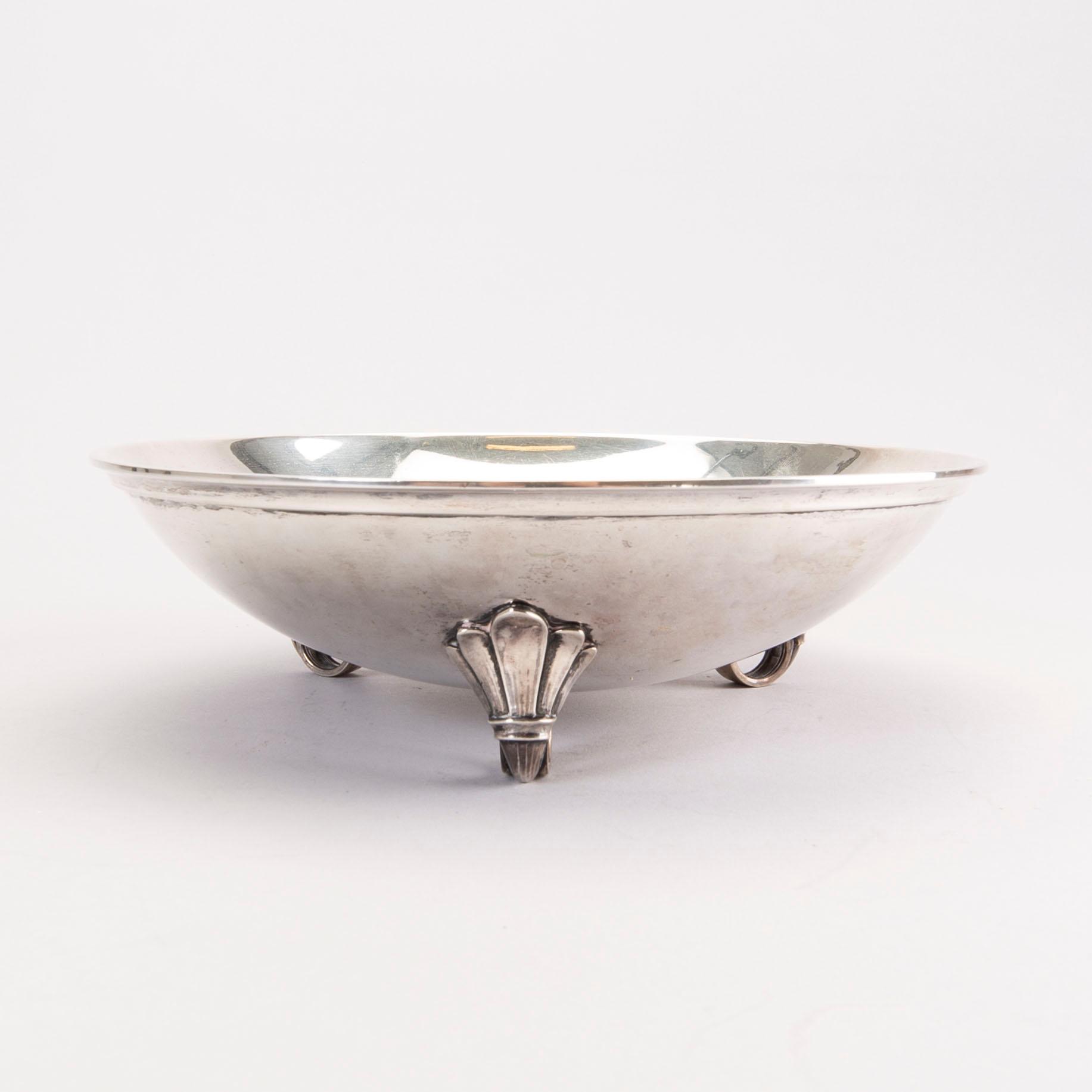 A Danish 20th century sllver bowl mark of Laurits Berth 1938 weight  606 gram.