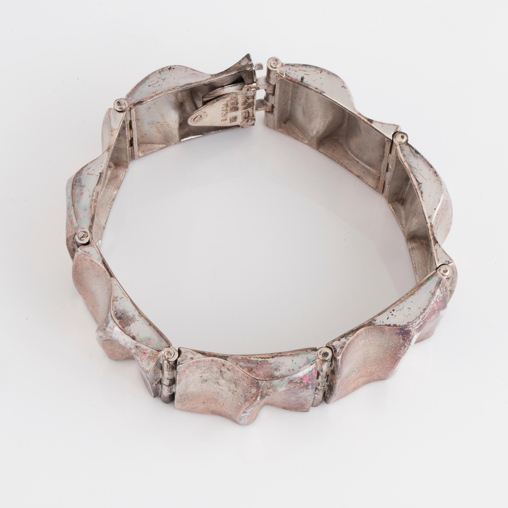 A silver necklace and bracelet, Lapponia and Sirokoru.