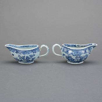 SÅSSNIPOR, 2 st, porslin, Kina, Qianlong, 1700-tal.