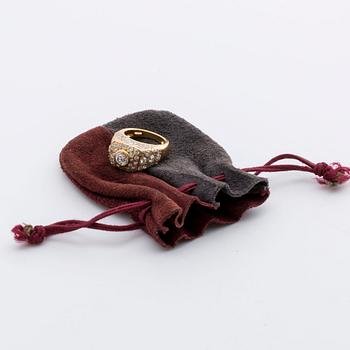 RING 20K gold w old-cut diamonds approx 4,5 ct, valuation letter.
