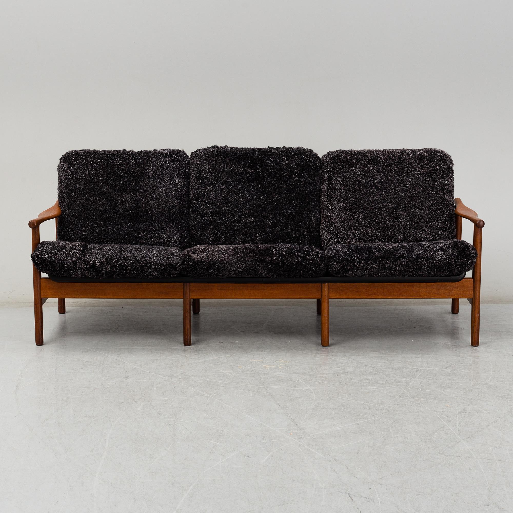 ARNE VODDER, attributed, sofa, Denmark 1950-60's.