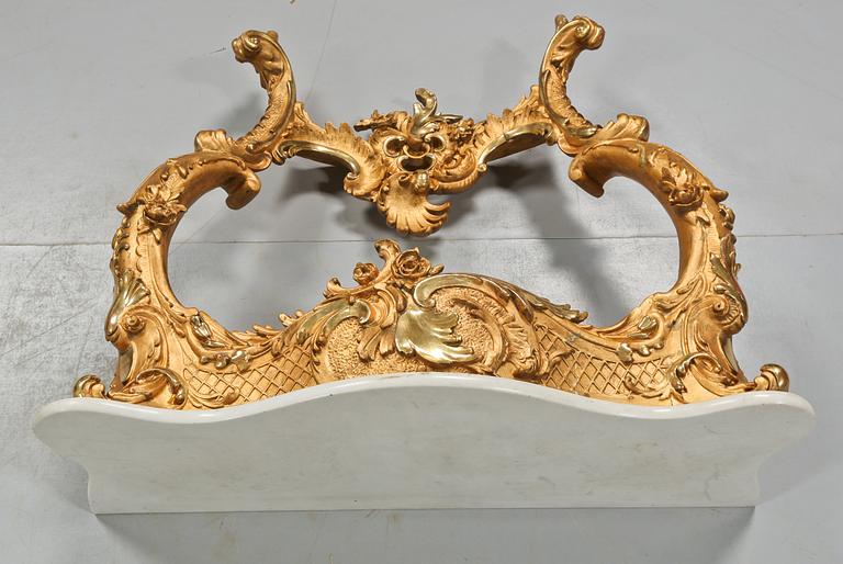 SPEGEL och KONSOLBORD, nyrokoko, 1800-talets slut.