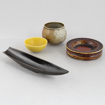 Stig Lindberg, skålar, 3 st, Gustavsbergs Studio, 1969-82, samt fat "Endiv".