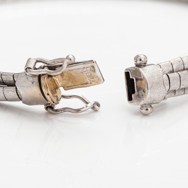 A 14K white gold bracelet. Import marked TIllander, Helsinki 1967.