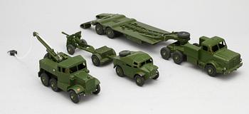 LEKSAKSFORDON, 10 delar, Dinky Toys.