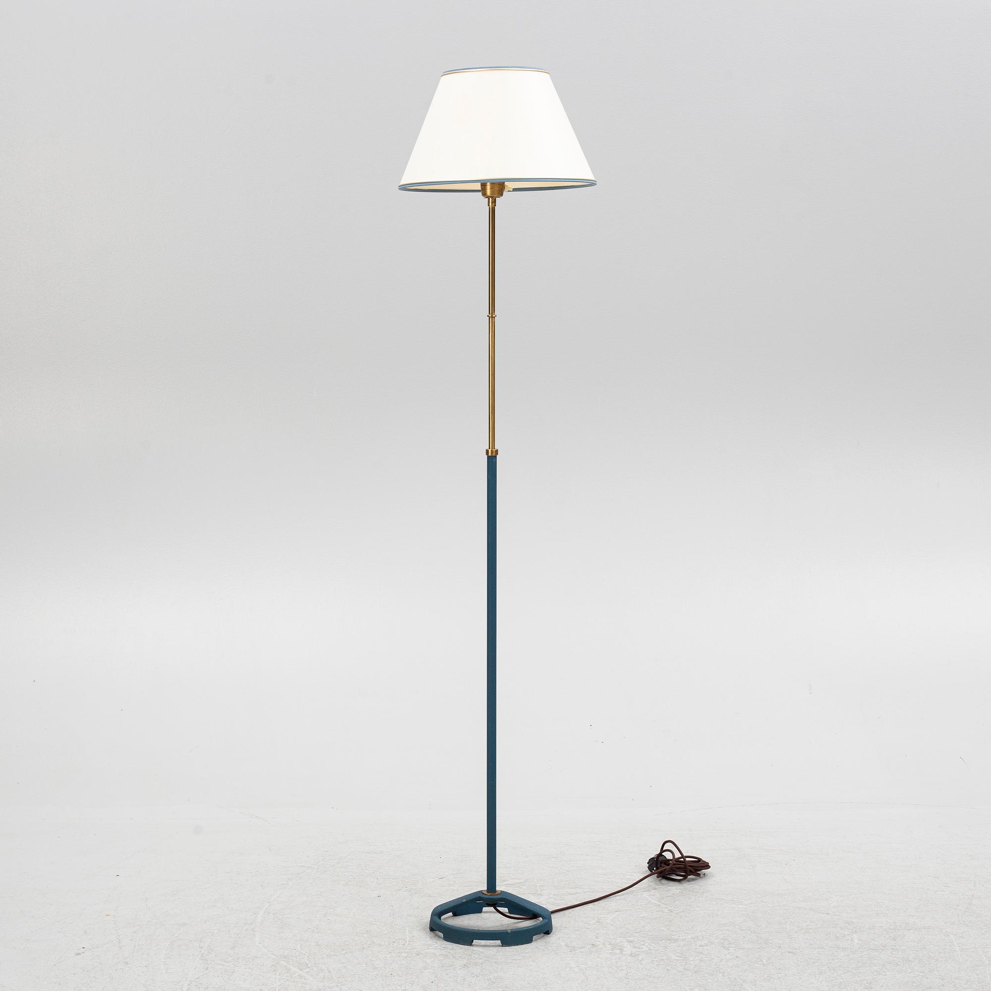 Bertil Brisborg, golvlampa, modell "32632", Nordiska Kompaniet, 1950-tal.