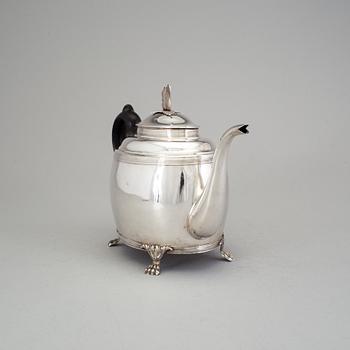 A Swedish 19th century silver tea pot, marked Gustaf Folcker, Stockholm 1820.