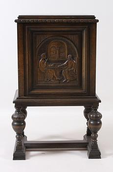 SCHATULL, 1900-talets första hälft.