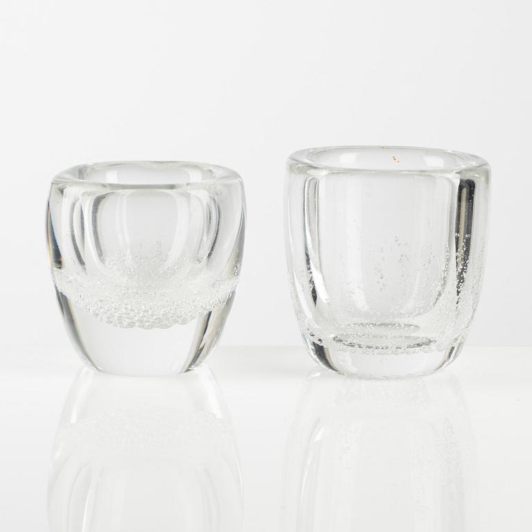 Kaj Franck, vases, 2 pcs, glass, Iittala, Finland.
