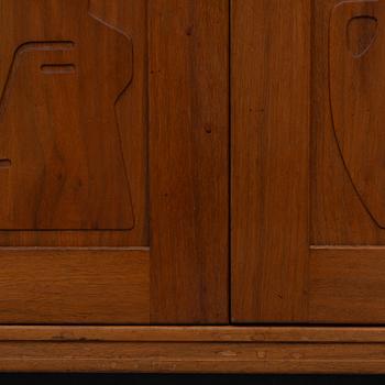Yngve Ekström, Cabinet “Krus”, Westbergs möbler, Tranås.