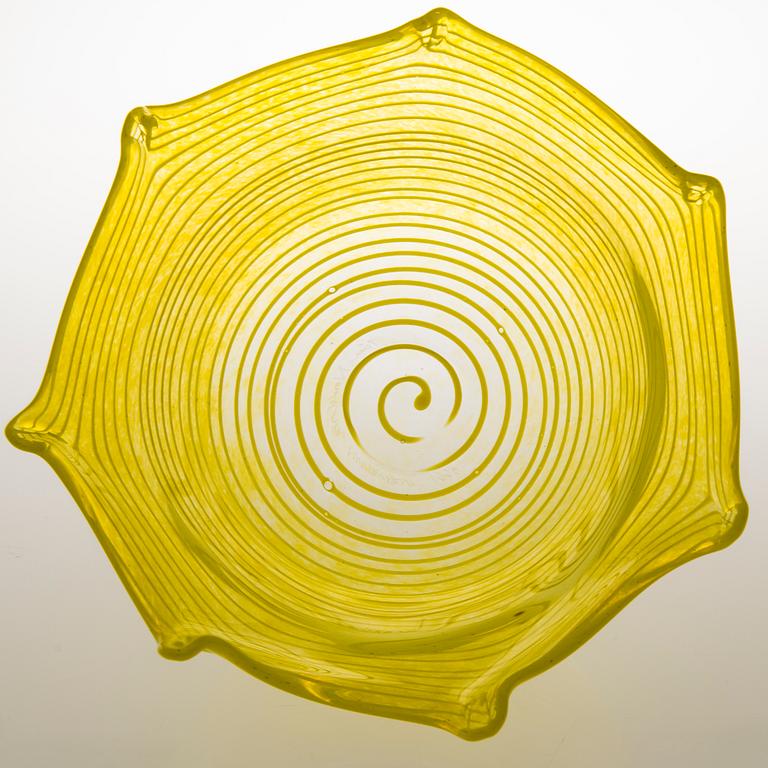 TIINA NORDSTRÖM, a 'Sun stripe' art glass signed Tiina Nordström Nuutajärvi 1996.
