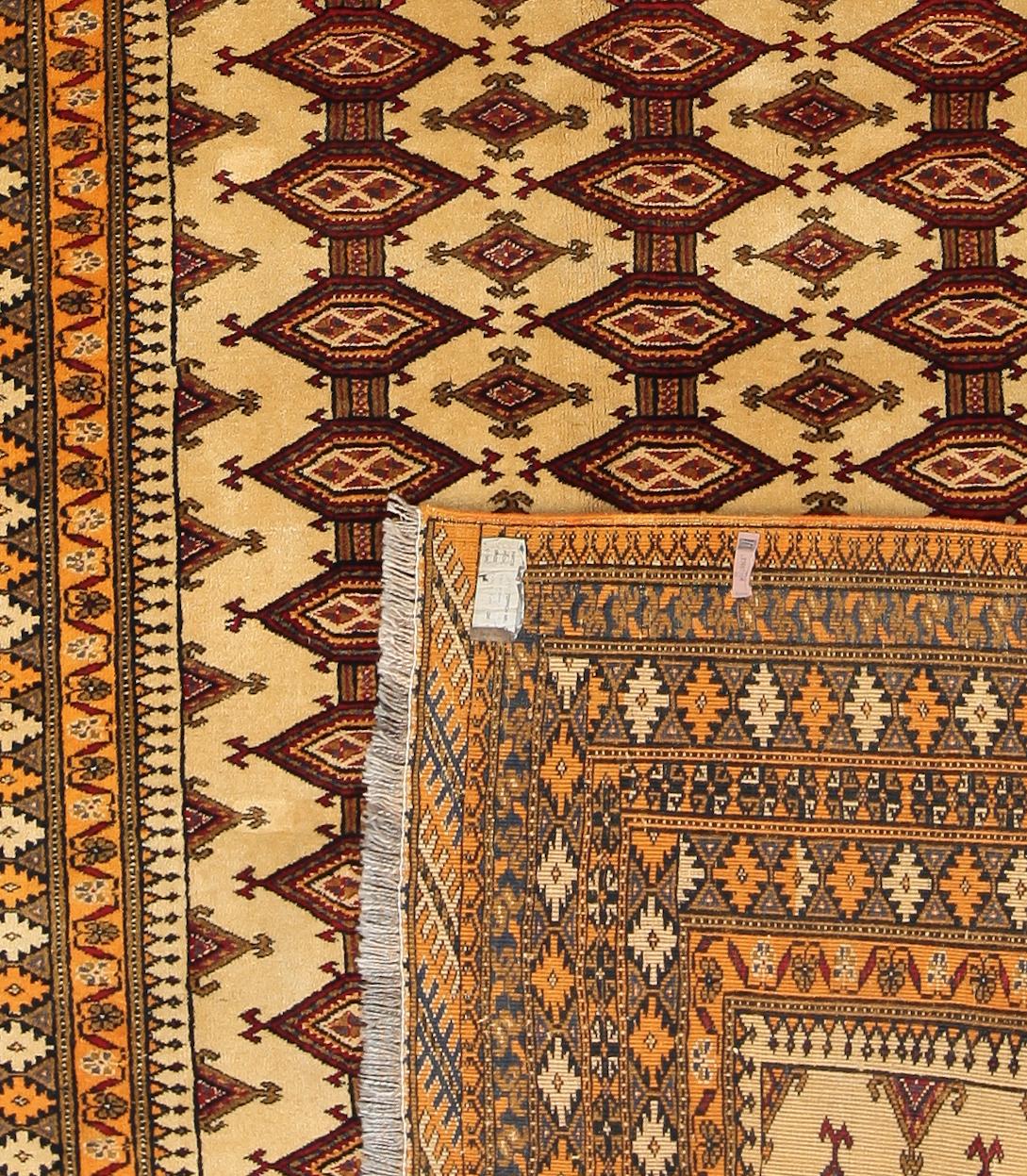 MATTA, orientalisk, ca 278 x 200 cm.