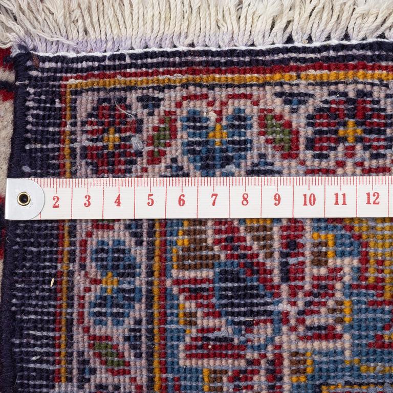 Carpet, Keshan, approx. 400 x 295 cm.