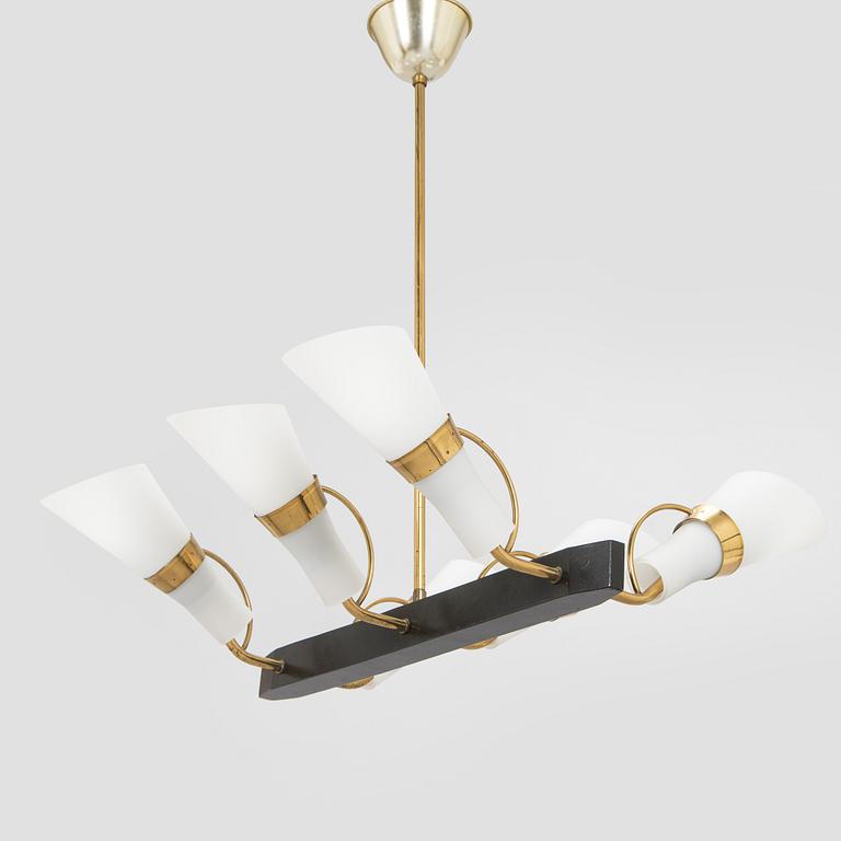 A mid-20th century ceiling light.