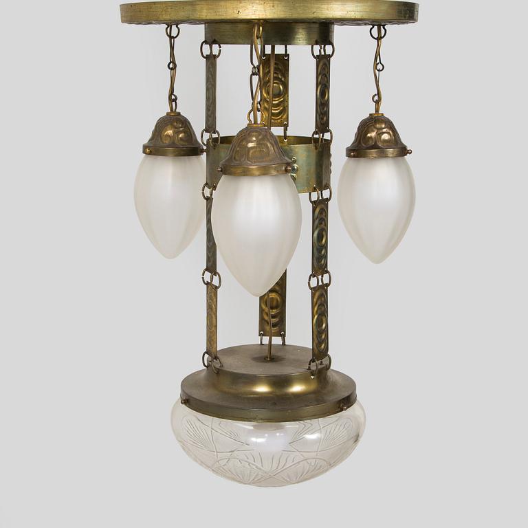 An early 20th century ceiling lamp.