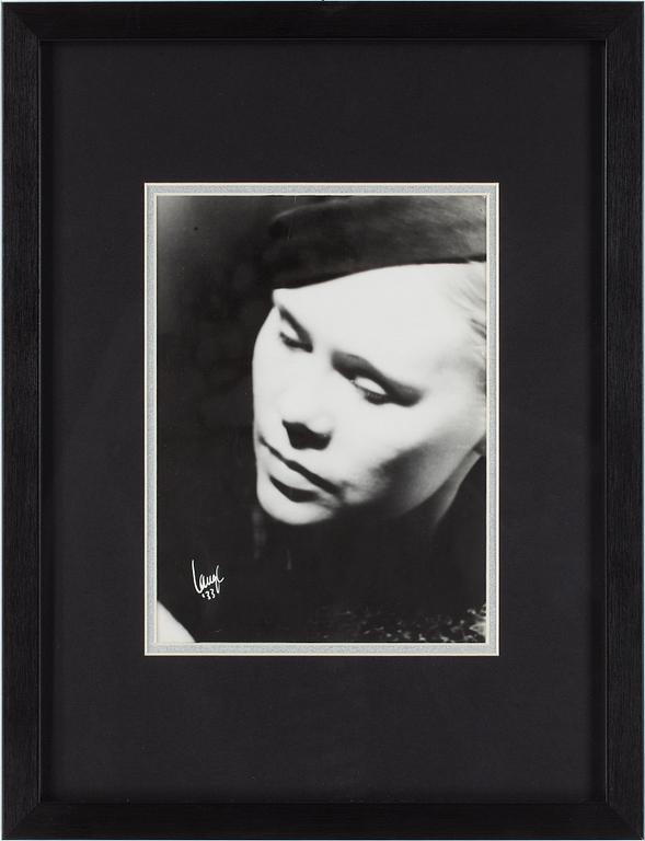 ÅKE LANGE, fotografi, silvergelatin, "Aili Pekonen", signerad o daterad 33.