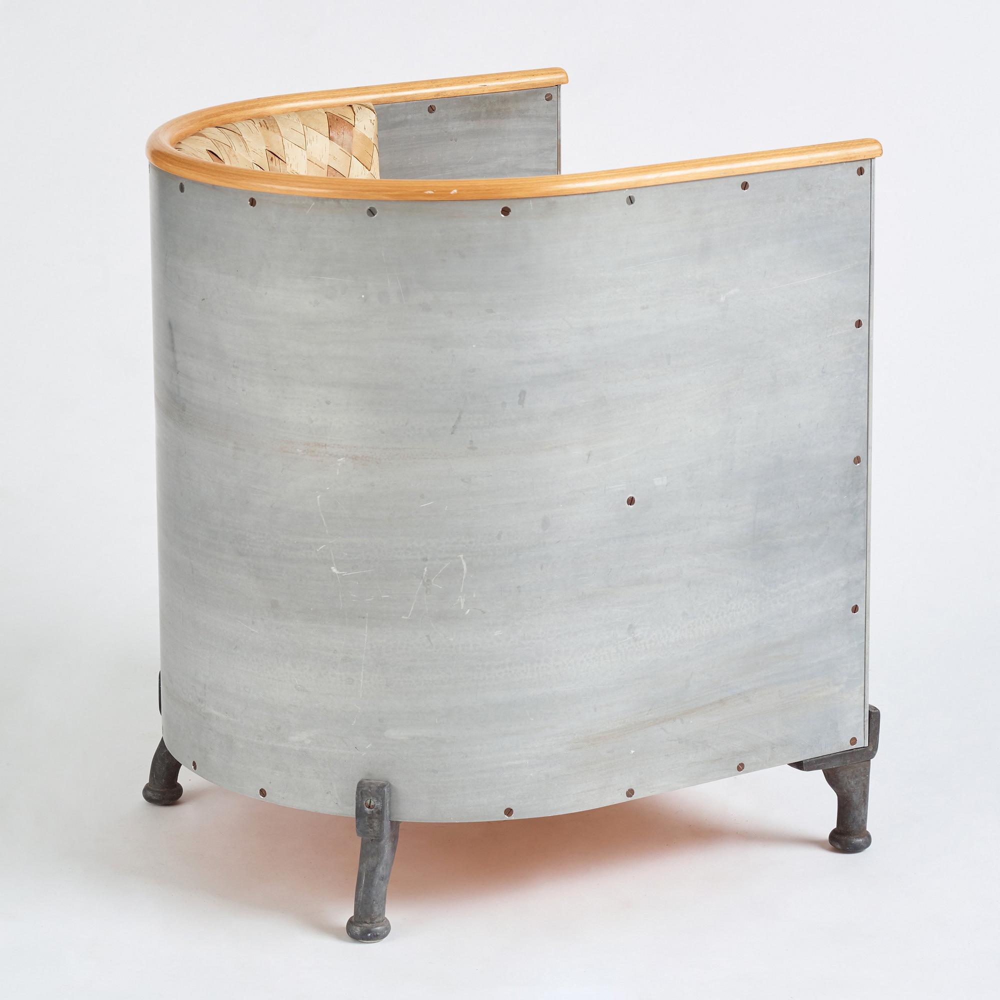 Mats Theselius, "Aluminiumfåtölj", näver, ed. EA 3/5, Källemo, efter 1990.