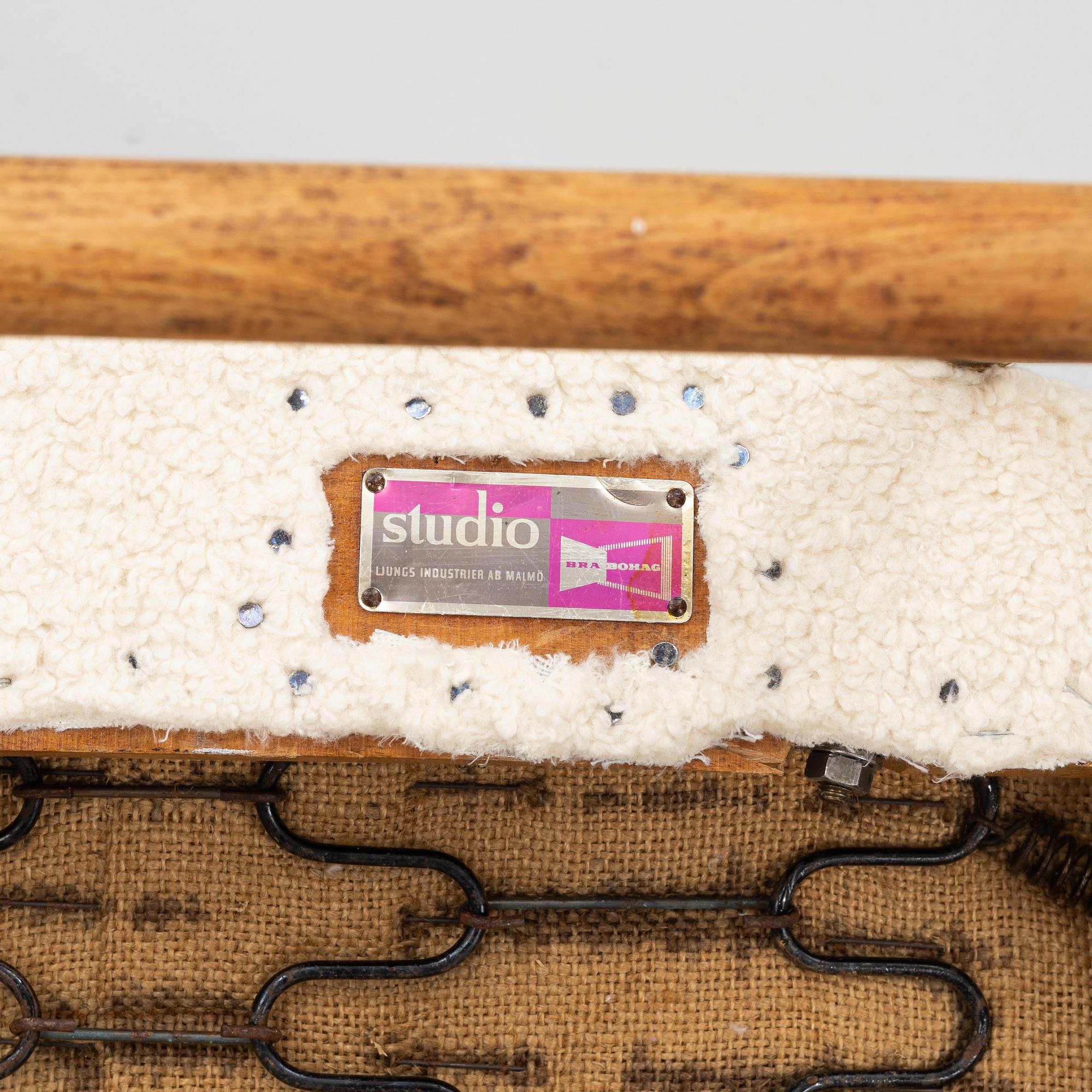 Alf Svensson, fåtölj, "Teve", Studio Ljungs Industrier AB, Malmö, Bra Bohag, 1950-tal.