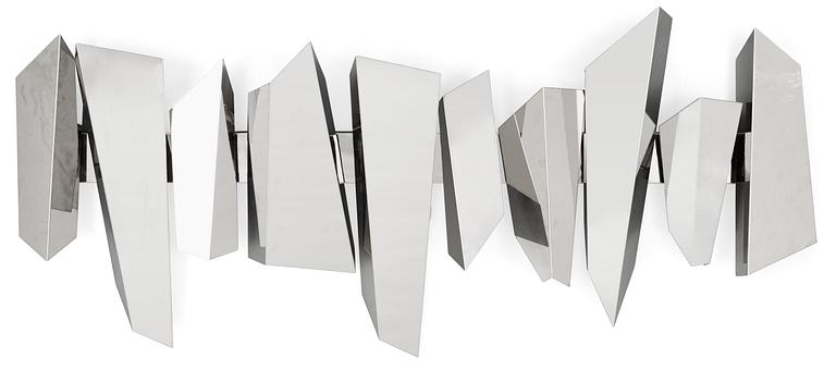 An aluminium wall-lamp attributed to Mario Torregiani, Italy 1980's.
