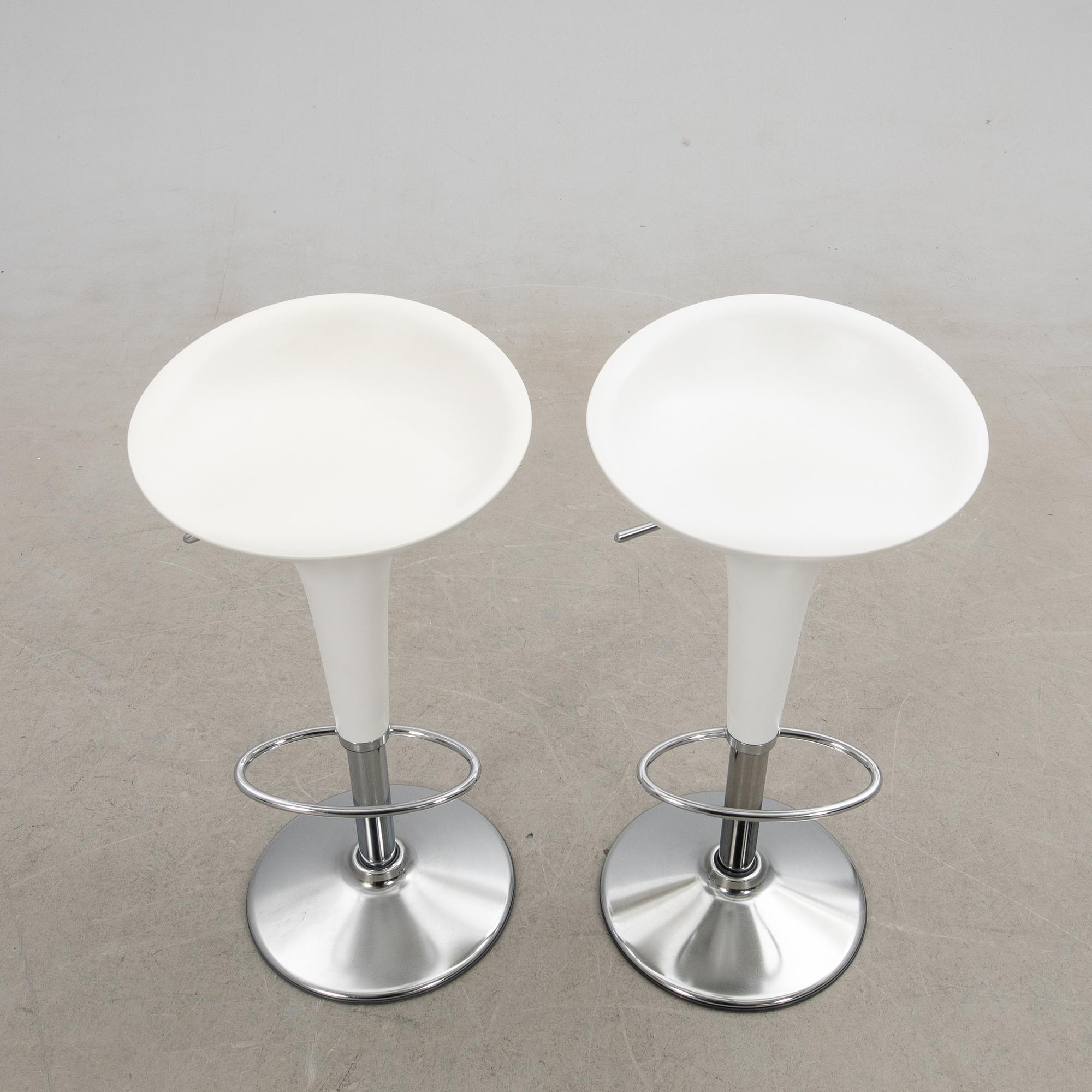 Stefano Giovannoni, barstolar, ett par, "Bombo", Magis, Italien.